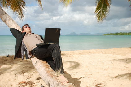 Associez voyages et travail